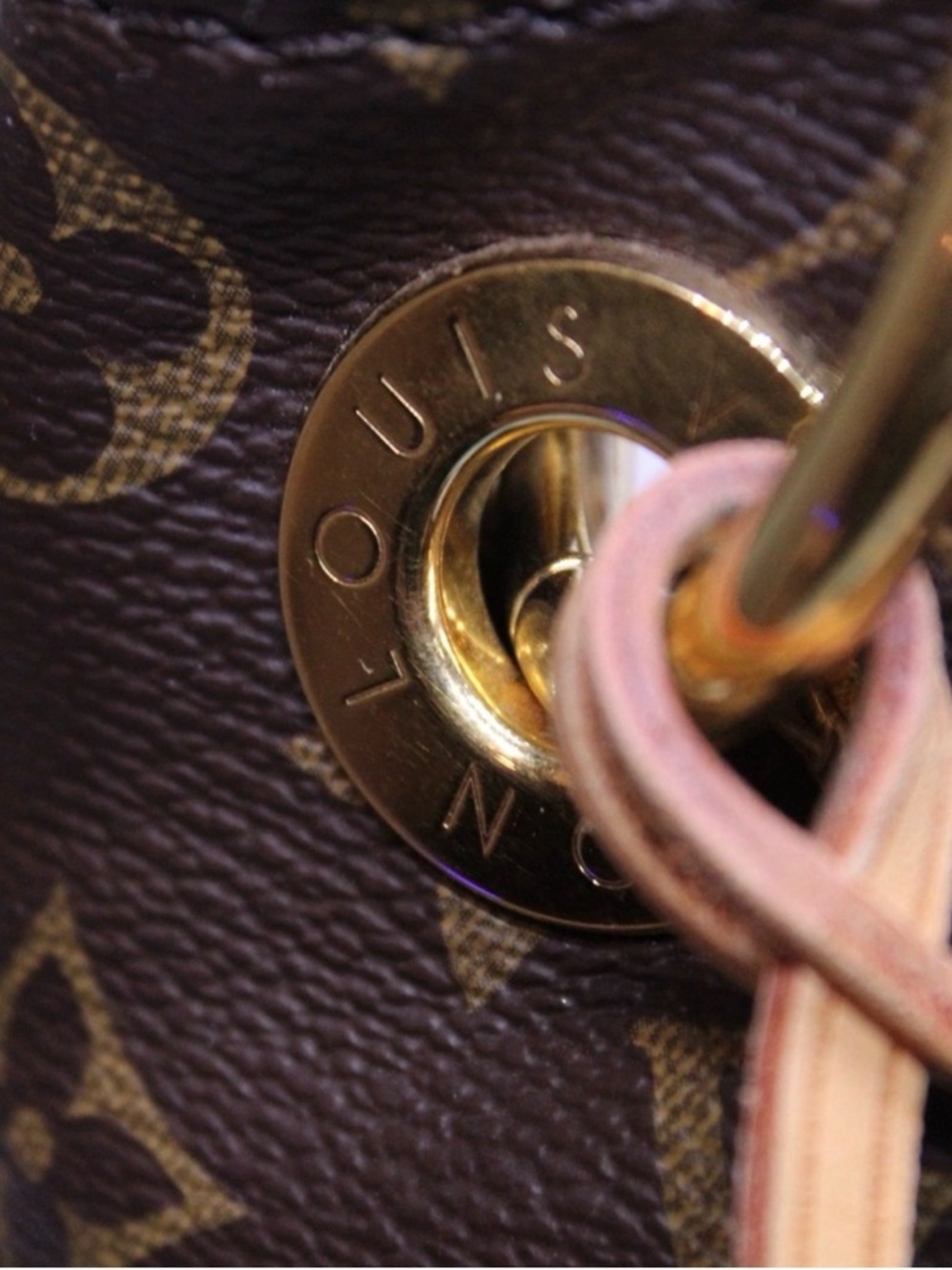 Louis Vuitton Artsy MM Shoulder Bag Monogram Canvas Brown Braided Handle - Picture 8 of 12